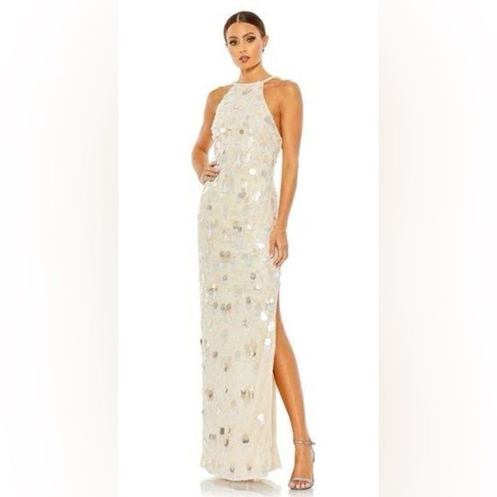 MAC DUGGAL CRYSTAL EMBELLISHED
CASCADE OPEN BACK
COLUMN GOWN / size 16
